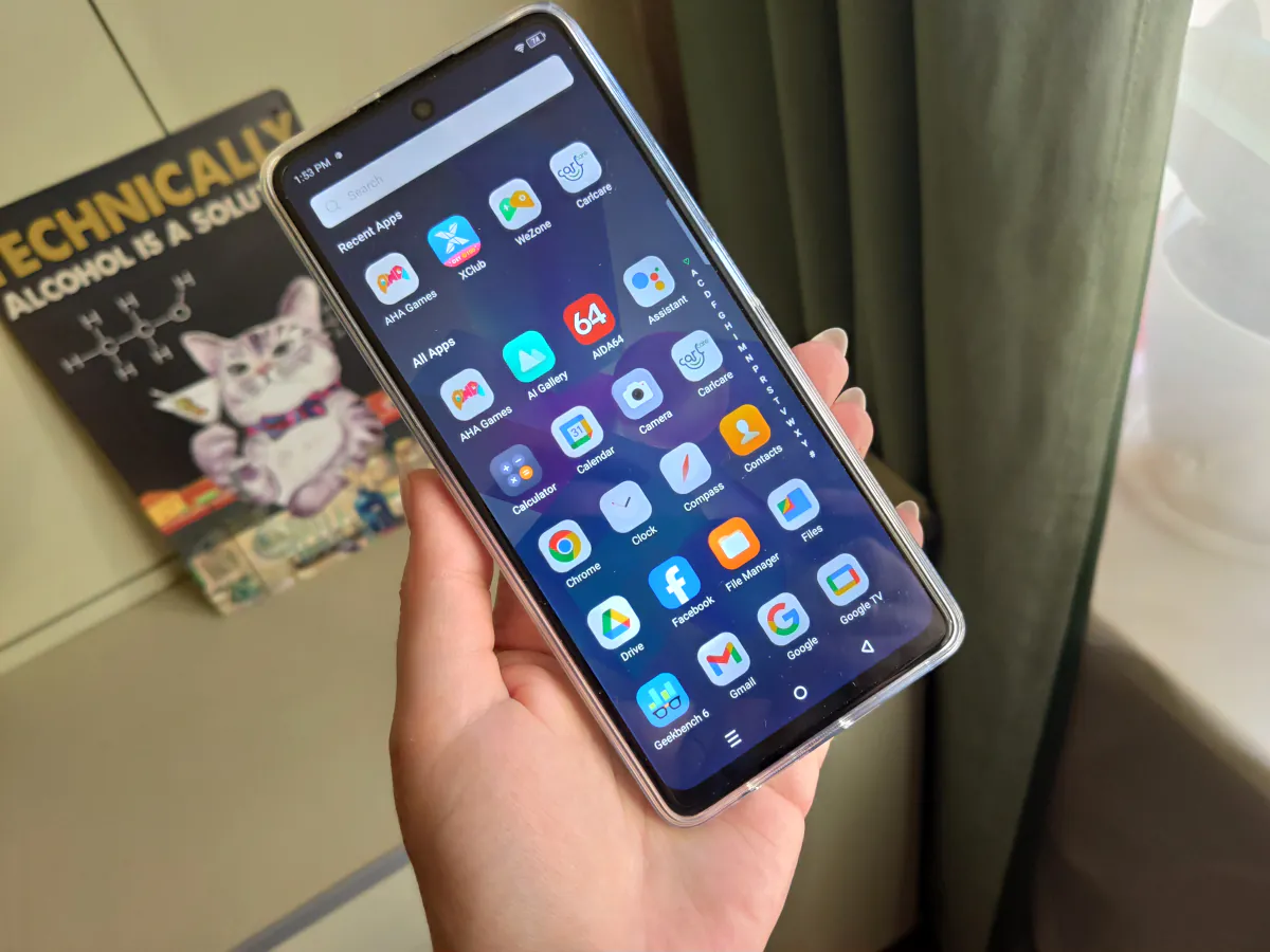 Infinix HOT 40