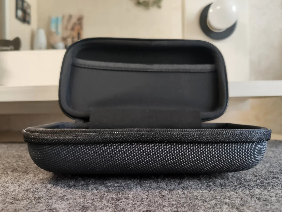 Lenovo Legion ko'zoynak