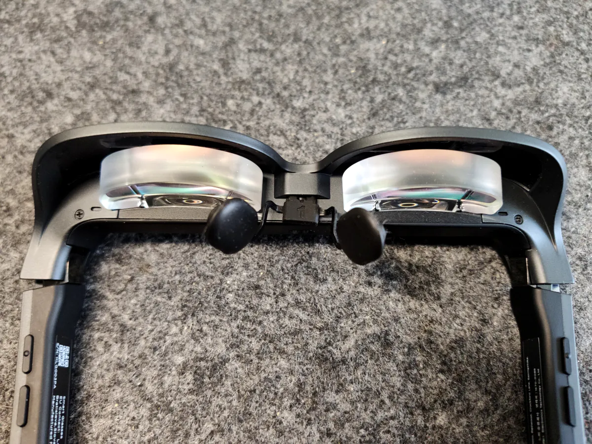 Lenovo Legion ko'zoynak