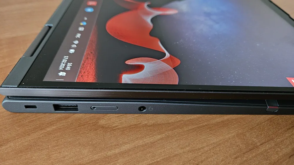 Lenovo ThinkPad X 1 Yoga Gen 8