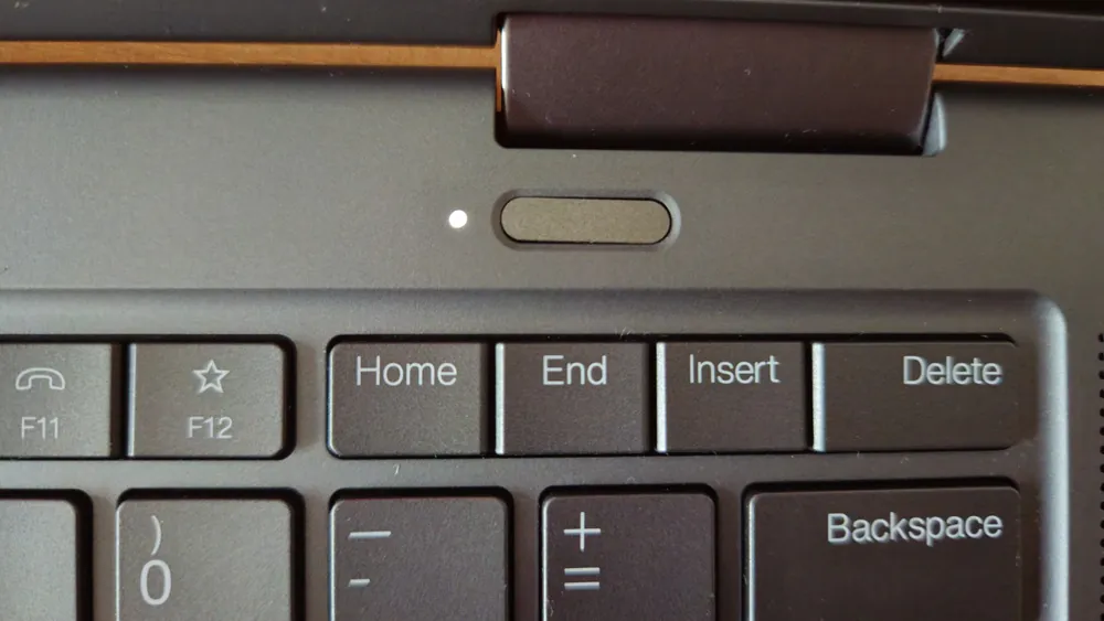 Lenovo ThinkPad X 1 Yoga Gen 8