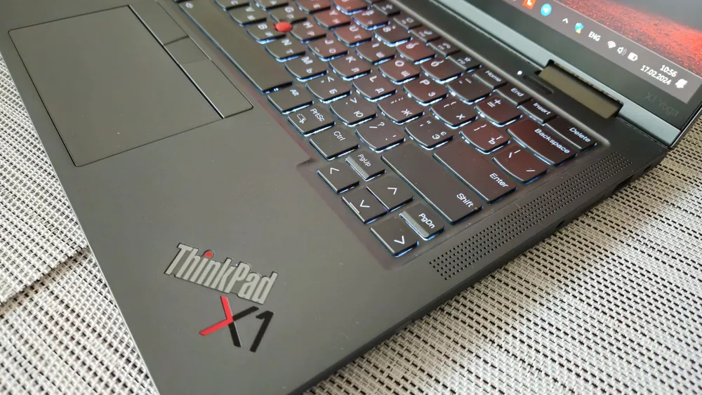 Lenovo ThinkPad X 1 Yoga Gen 8