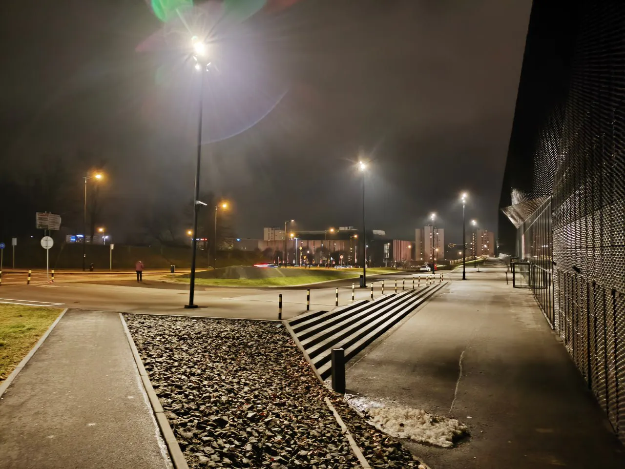 POCO X6 Pro night photos