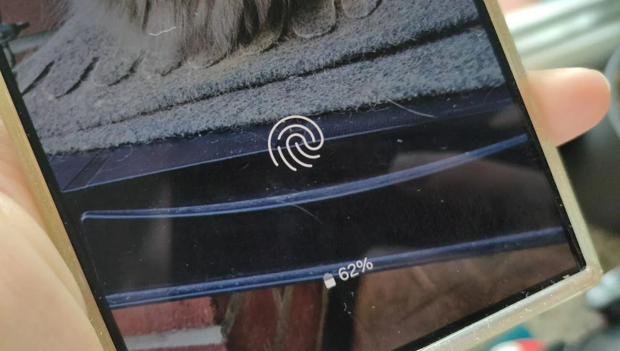 s24 ultra fingerprint scanner