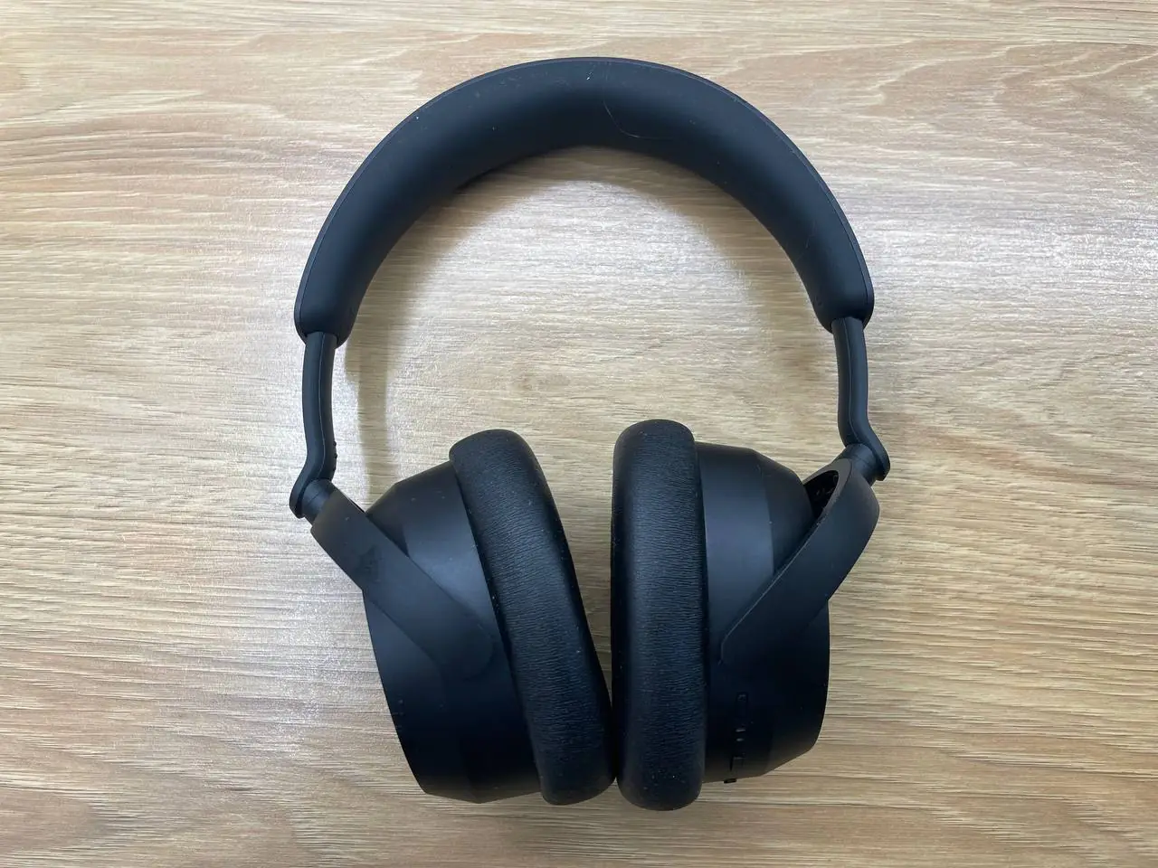 Sennheiser Accentum Wireless