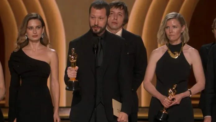 20 days in Mariupol wins Oscar