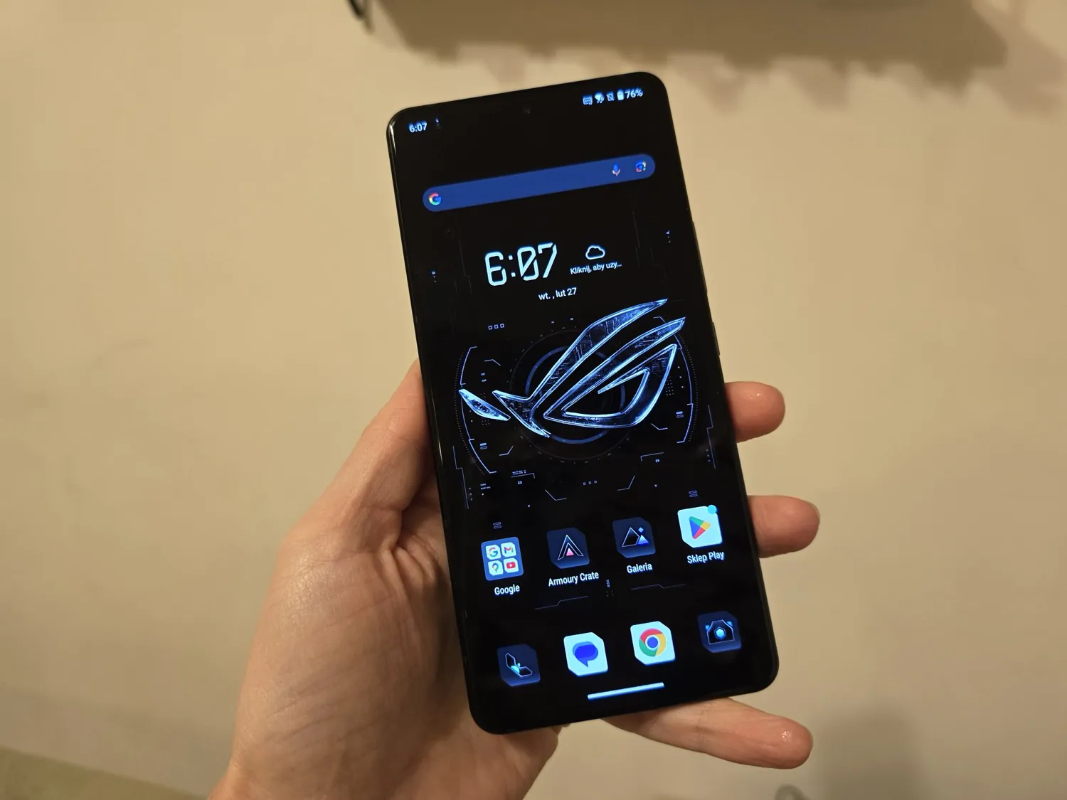 ASUS ROG Phone 8 Pro