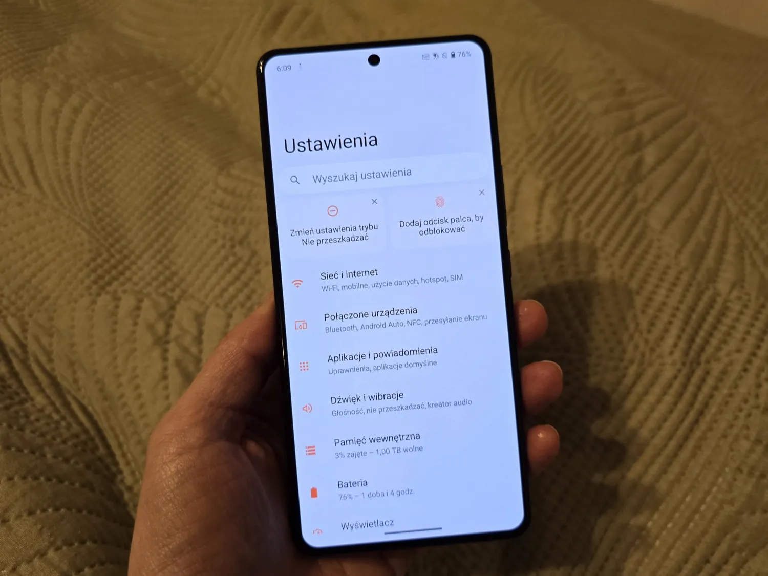 ASUS ROG Phone 8 Pro