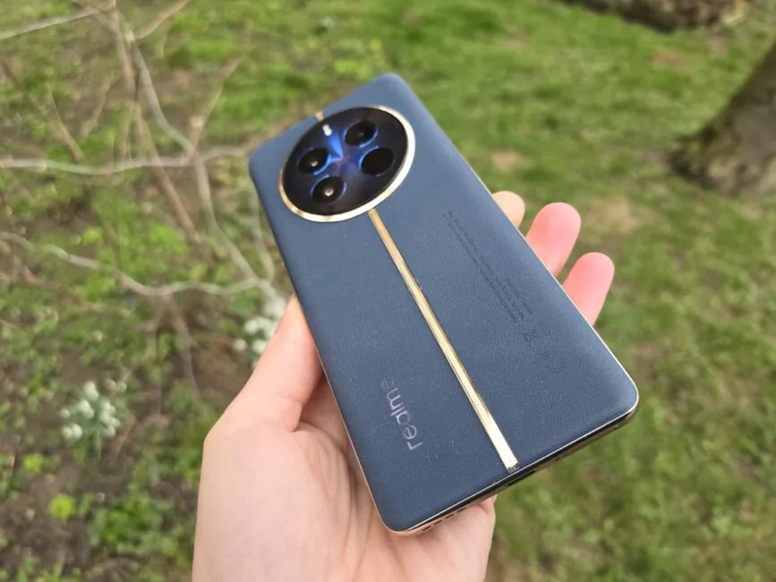 realme 12 Pro