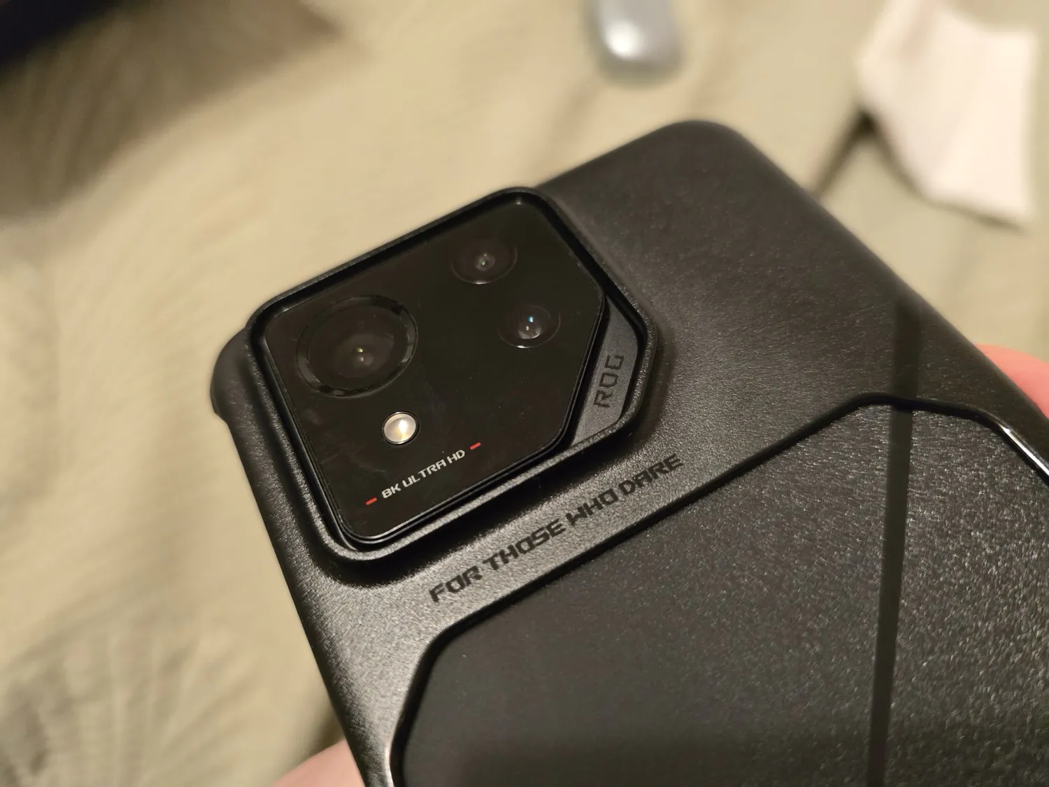 ASUS ROG Phone 8 Pro case
