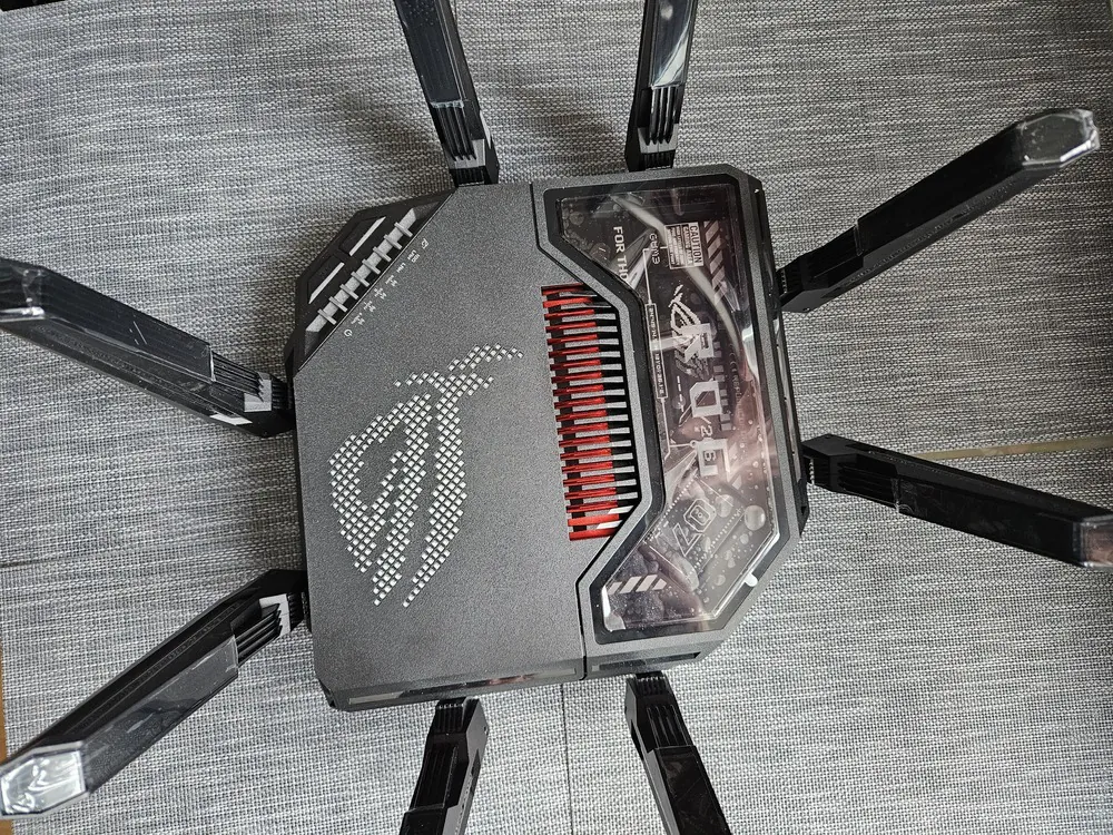 ASUS ROG 狂喜GT-BE98