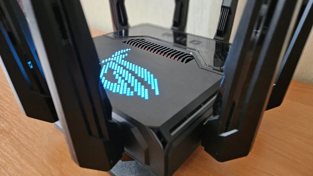 ASUS ROG 狂喜GT-BE98