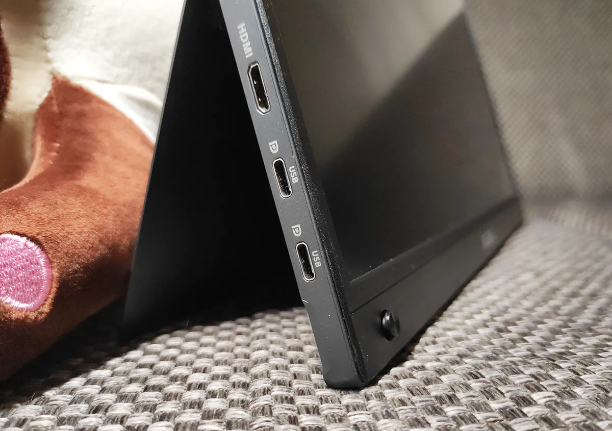 ASUS ZenScreen MB16AHG