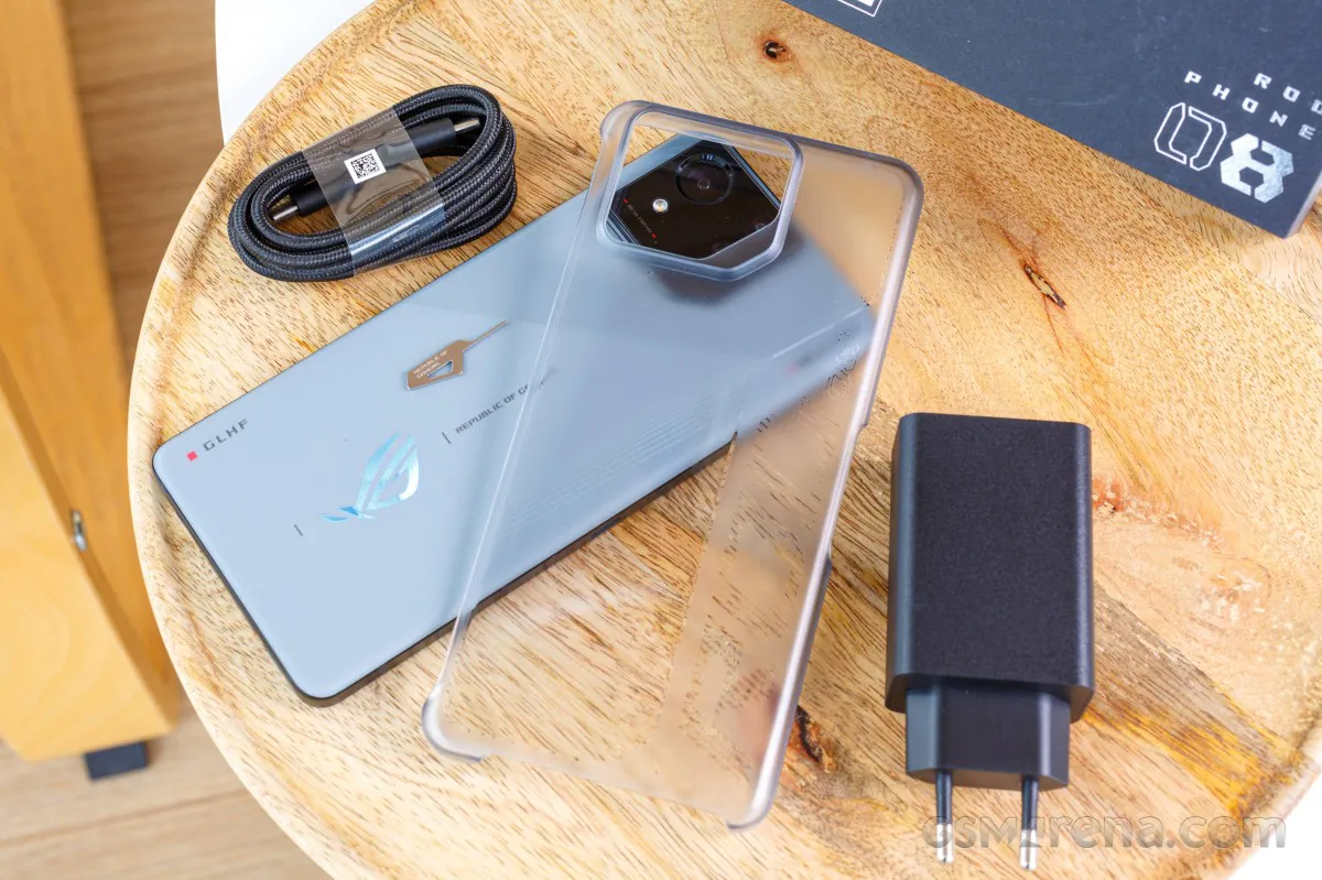 ASUS ROG Phone 8