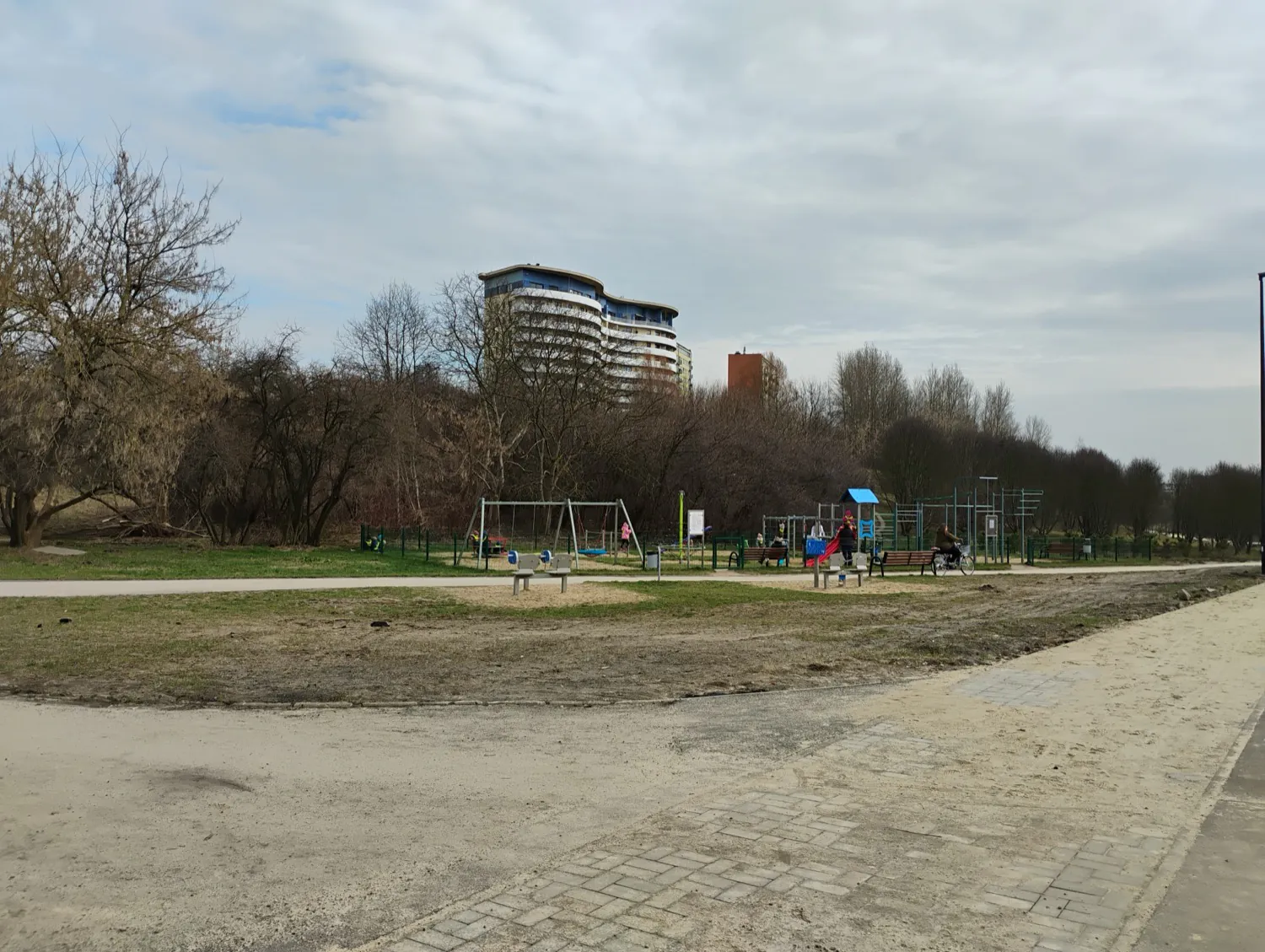 Moto G34 5G photo