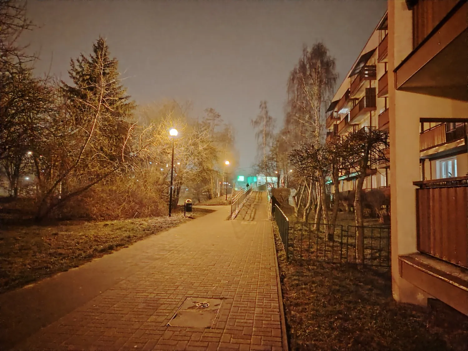 HONOR Magic6 Lite - night photo
