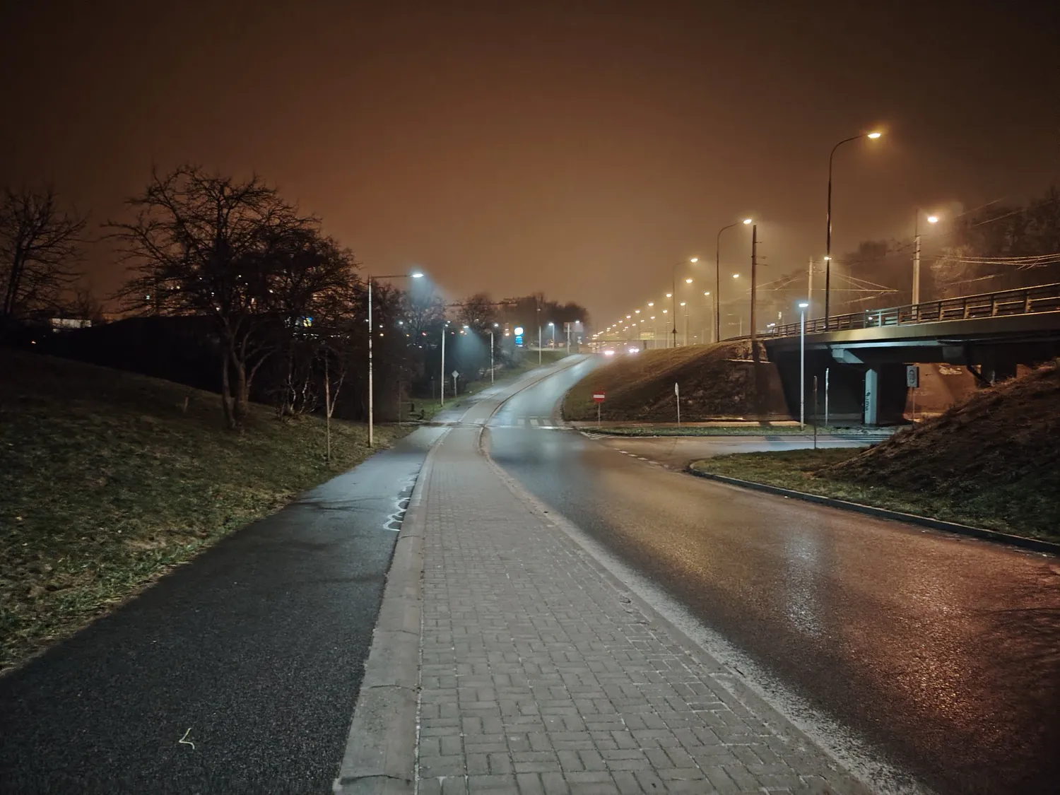 HONOR Magic6 Lite - night photo