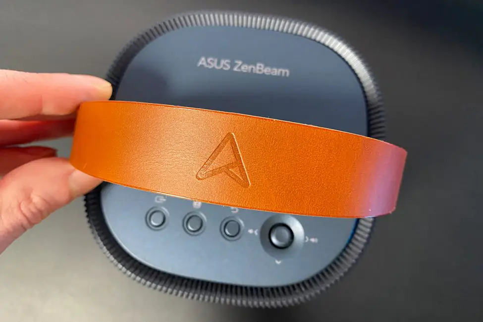 ASUS ZenBeam L2