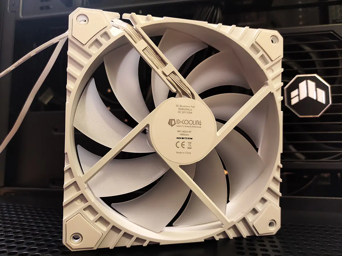 ID-COOLING WF-14025-XT ARGB WHITE