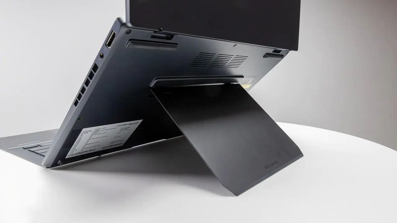 Zenbook Duo (2024) UX8406