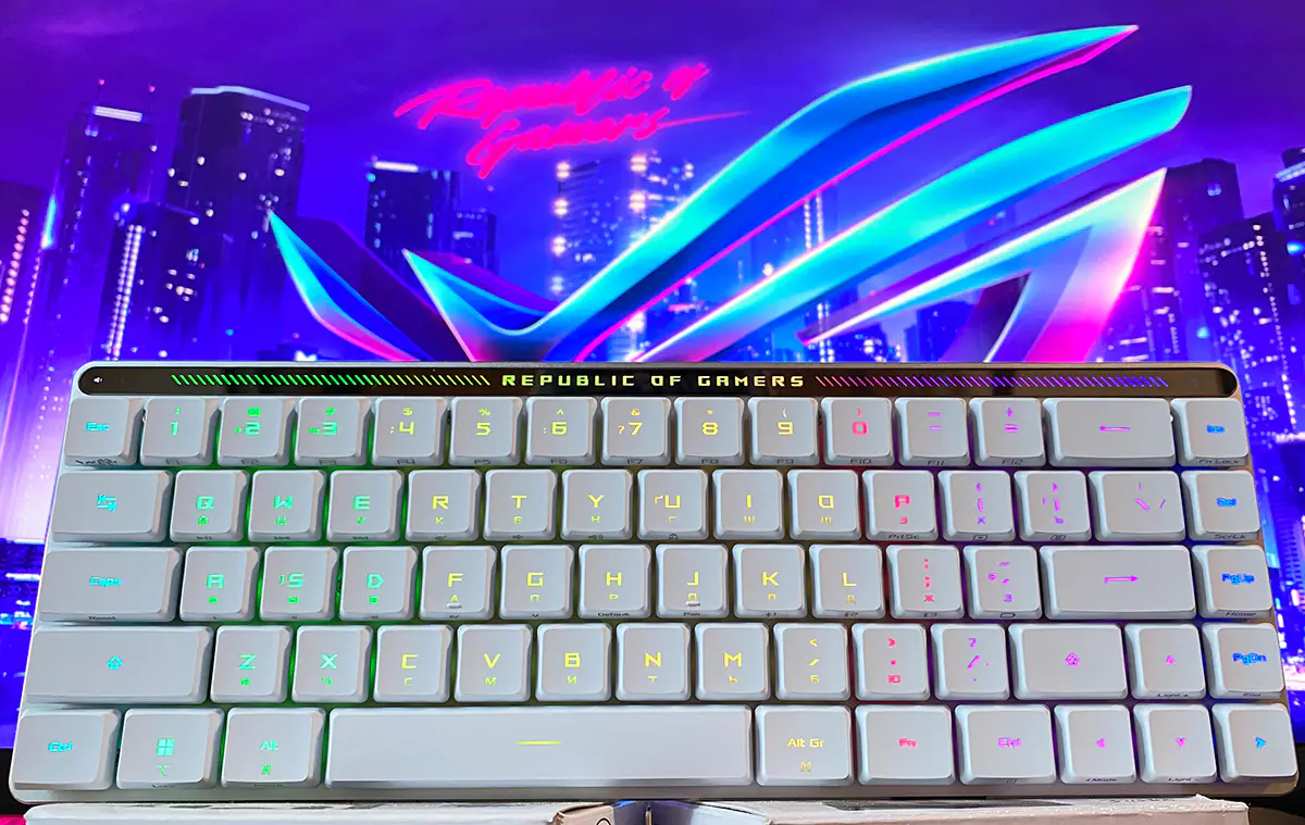 ASUS ROG Falchion RX Low Profile Review - Root-Nation.com ASUS ROG Falchion RX Low Profile Review - Root-Nation.com