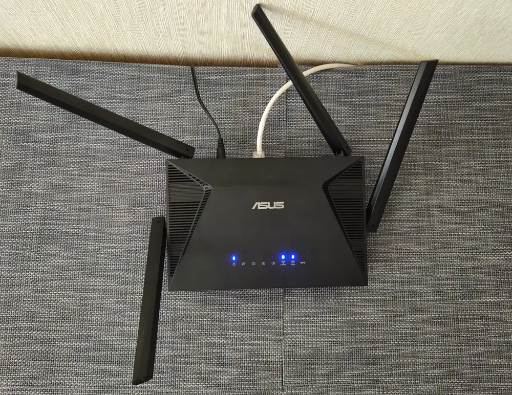 ASUS RT-AX52
