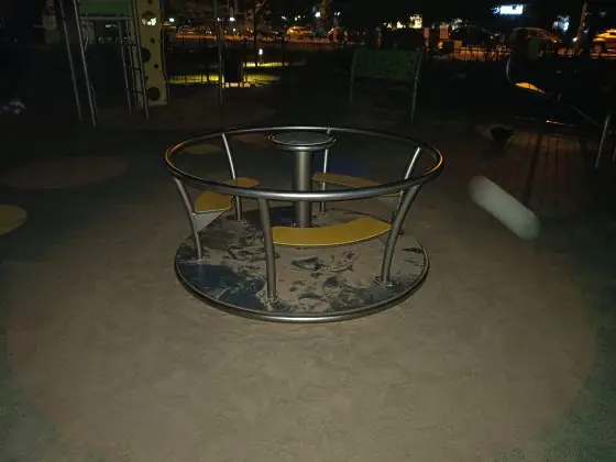 realme 12+ night photo