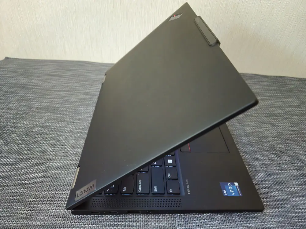 Lenovo Thinkpad X13 Yoga