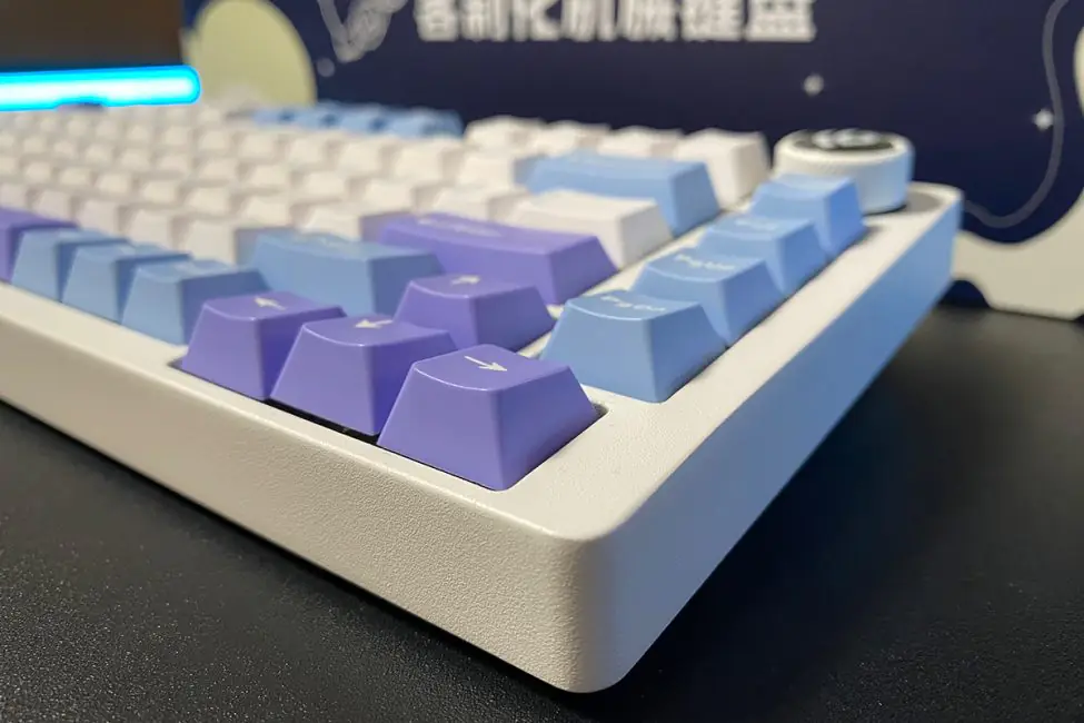 LEOBOG Hi75