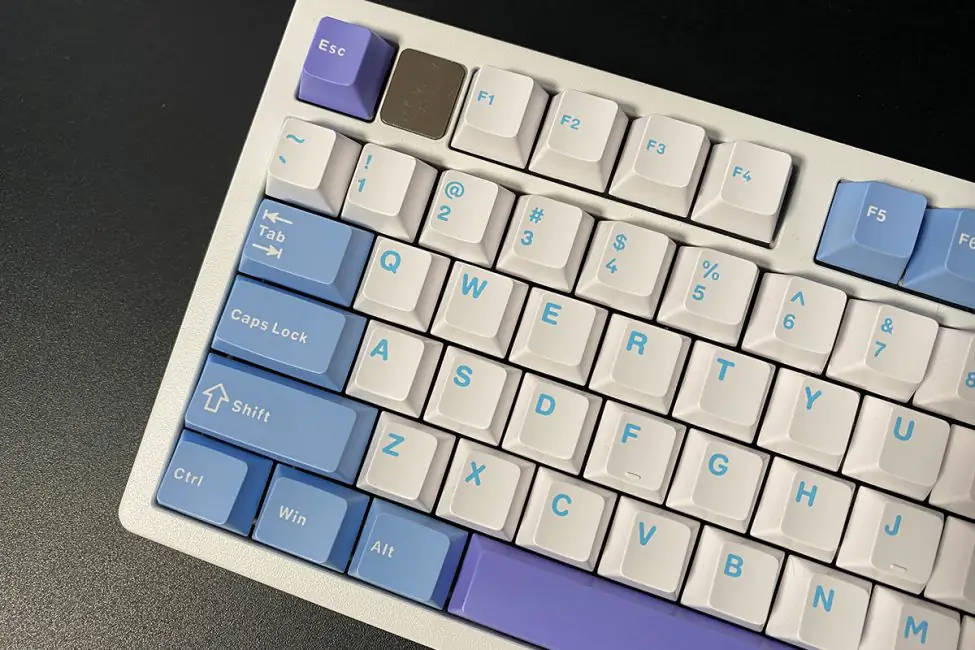 LEOBOG Hi75