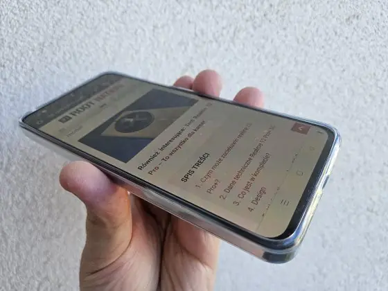 realme 12+ screen