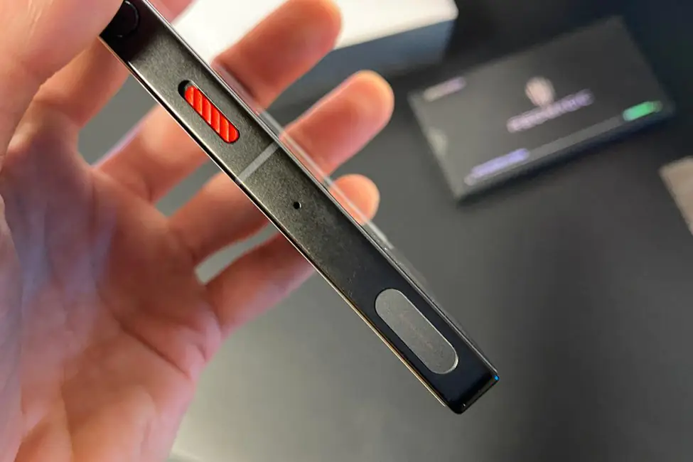 REDMAGIC 9 Pro