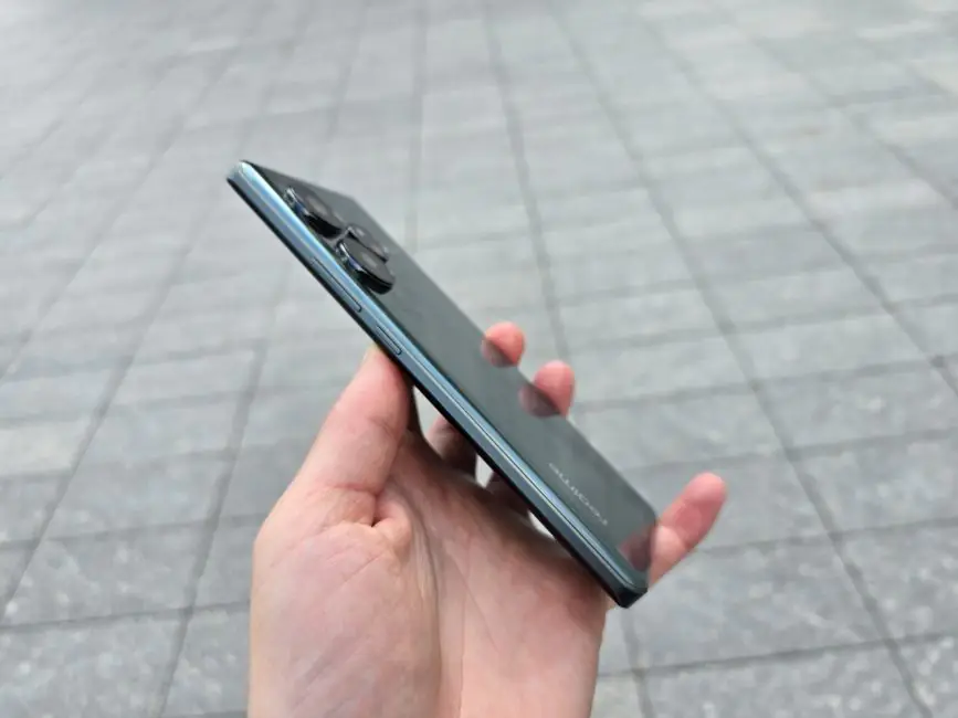 realme GT 6