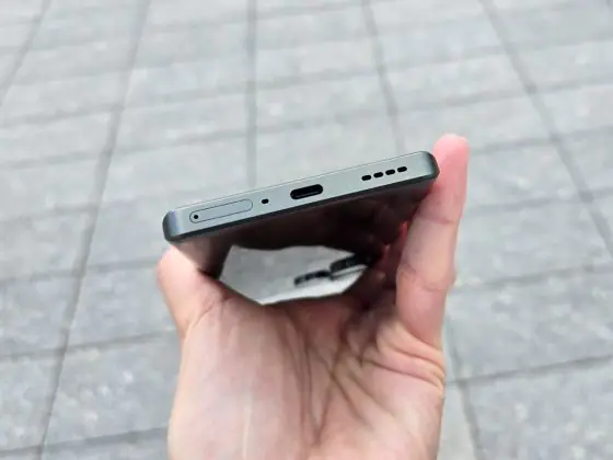realme GT 6