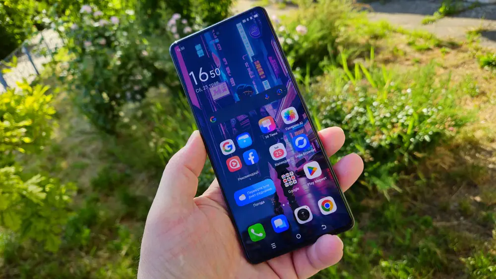 TECNO CAMON 30