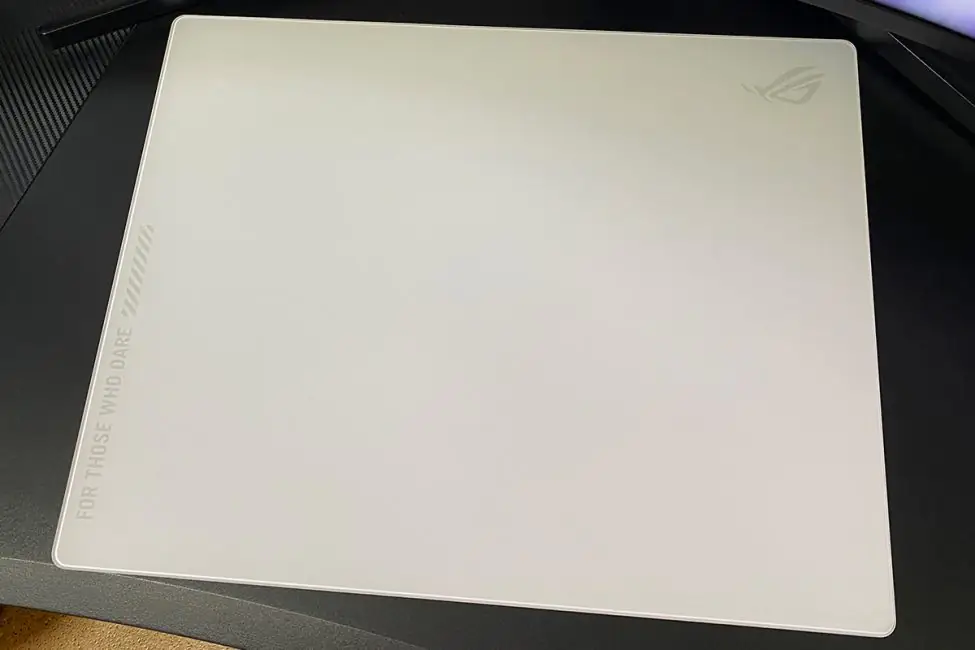 ASUS ROG 月长石 Ace L