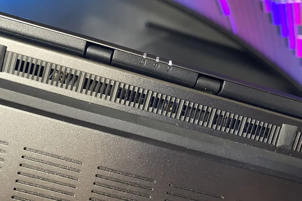 ASUS ROG Zéphyrus G16 2024 (GU605MI-QR064W)