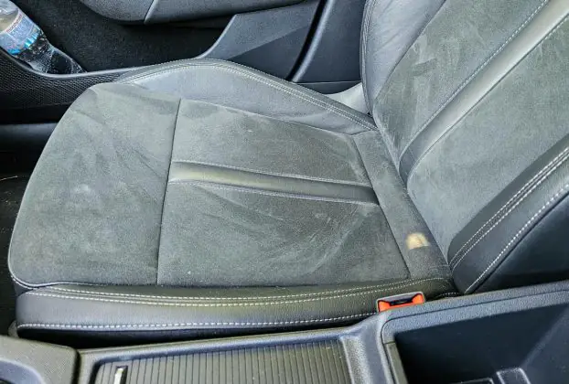 Škoda Octavia Black Suedia