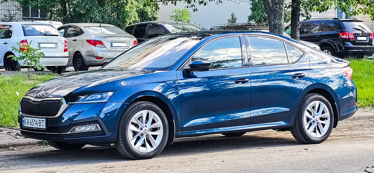 Škoda Octavia A8 (2021) Lavablau