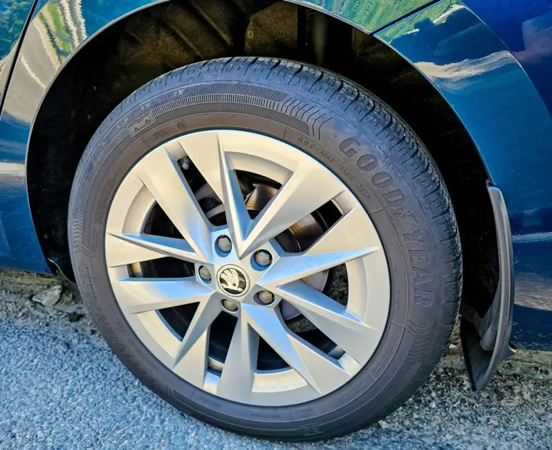 Škoda Octavia A8 Räder