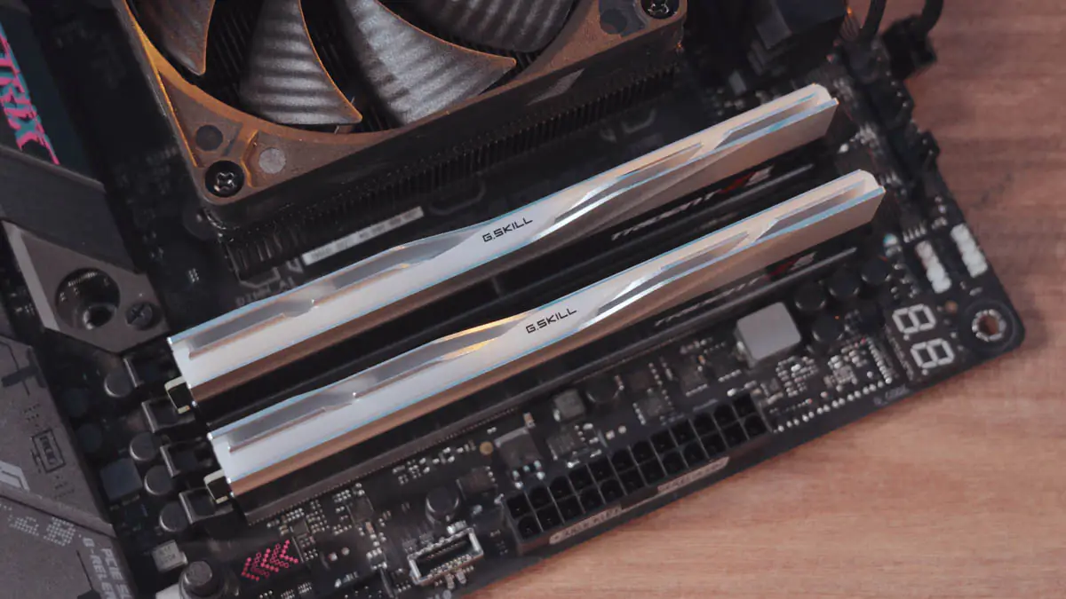 G.Skill 三叉戟 Z5 RGB DDR5-6000 32GB