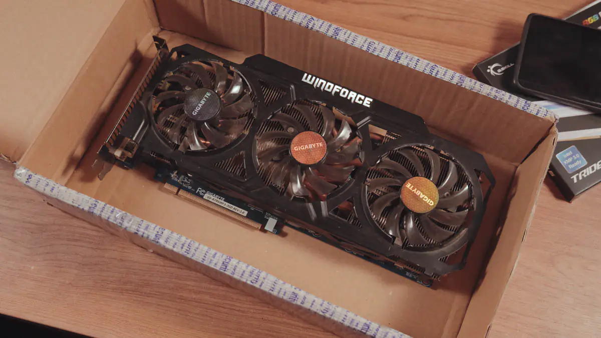 G.Skill 三叉戟 Z5 RGB DDR5-6000 32GB
