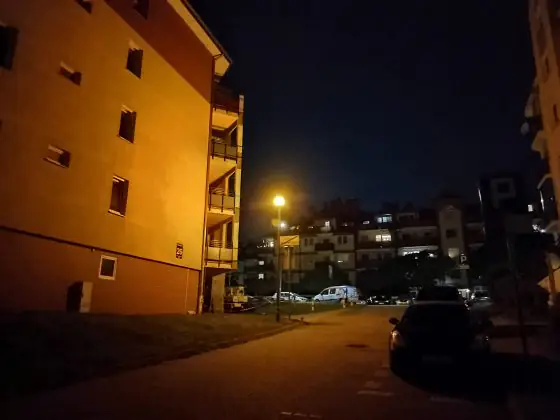 realme C61 foto notturna