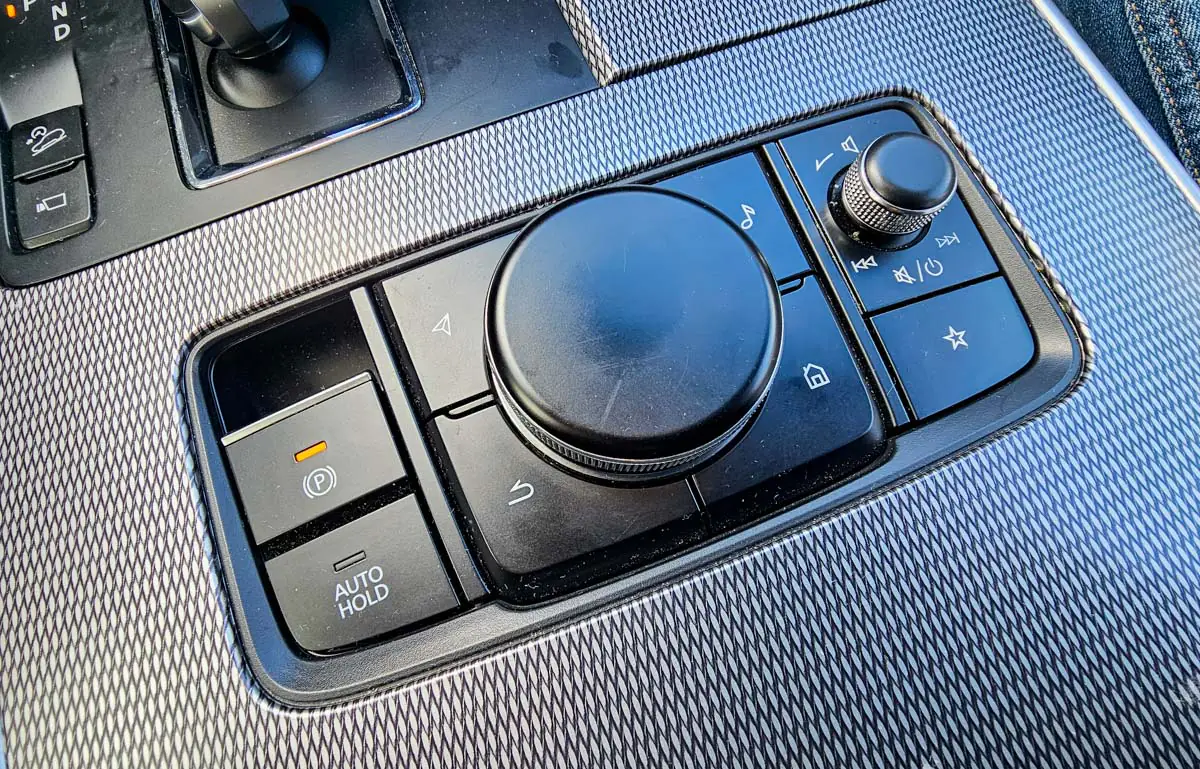 Mazda CX-60 Steuerung des Infotainmentsystems