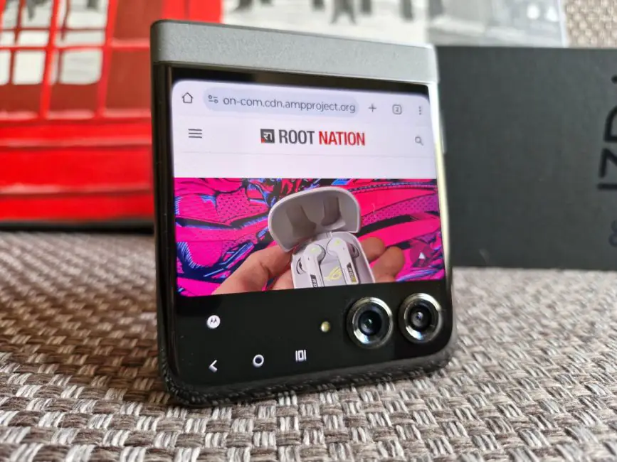 Motorola Razr 50
