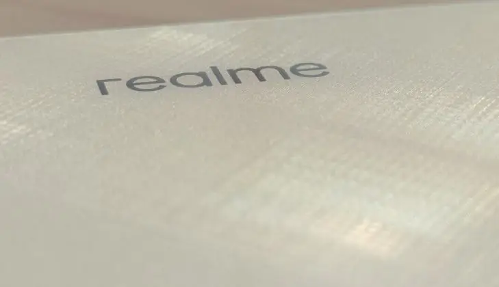 realme C61