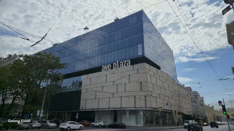 Samsung Galaxy Атираа6