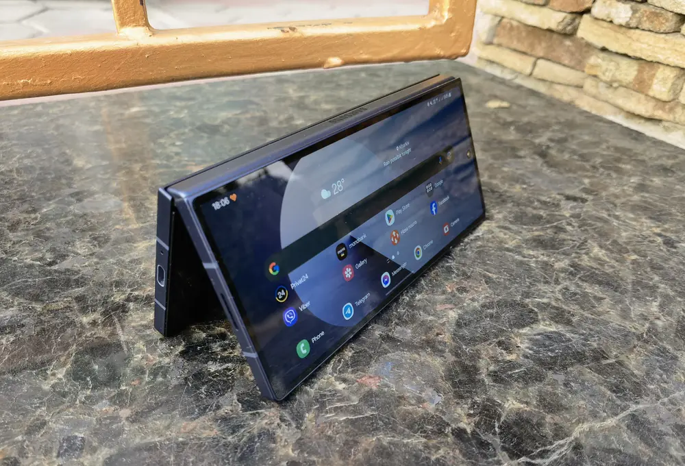 Samsung Galaxy Атираа6