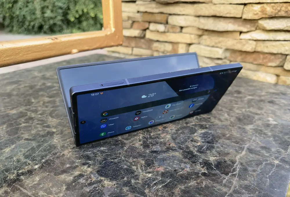 Samsung Galaxy Атираа6