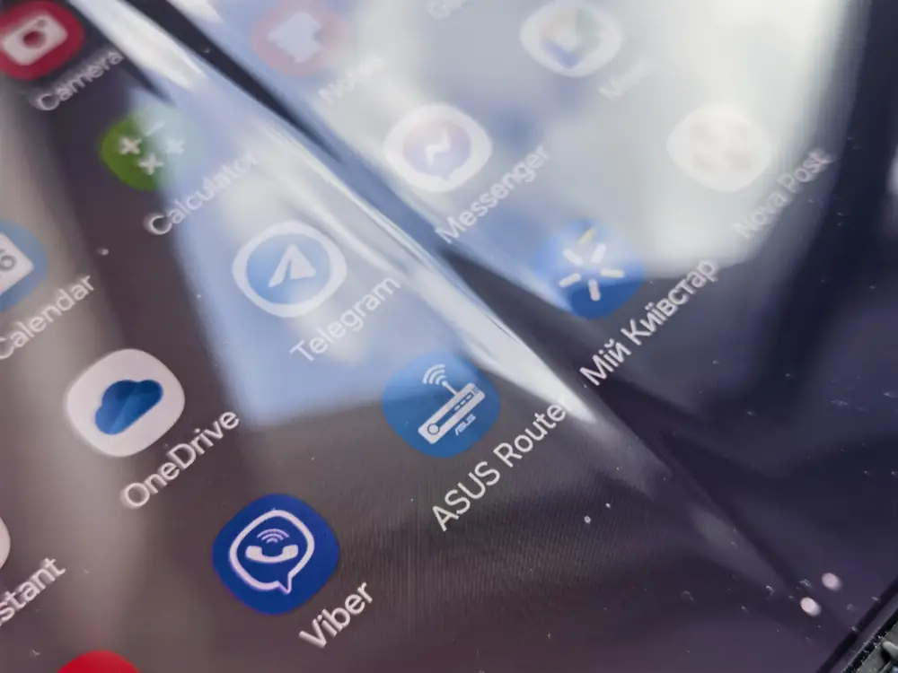 Samsung Galaxy Атираа6